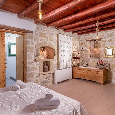 פיטסידיה Joakim'S Villa מראה חיצוני תמונה