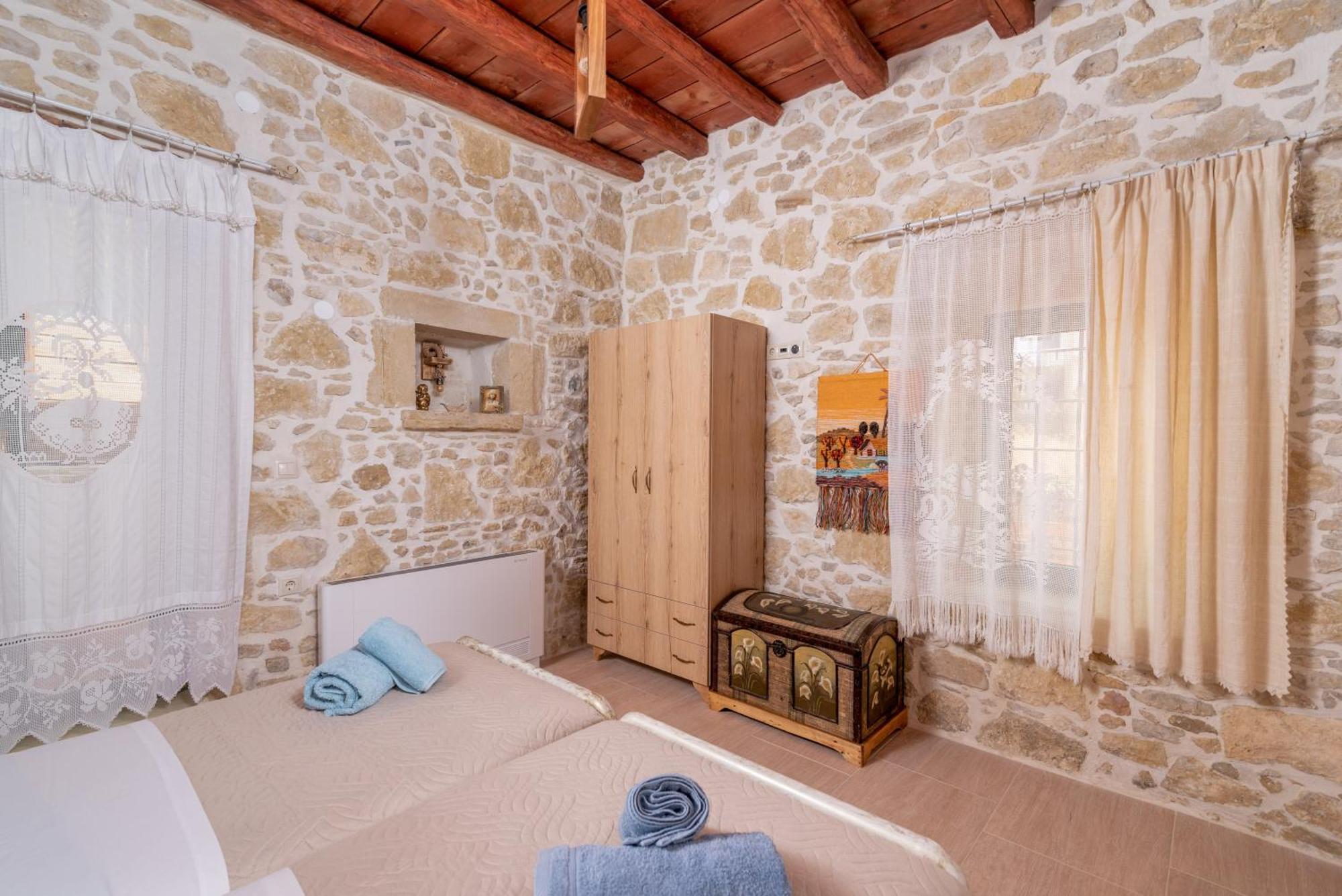 פיטסידיה Joakim'S Villa מראה חיצוני תמונה
